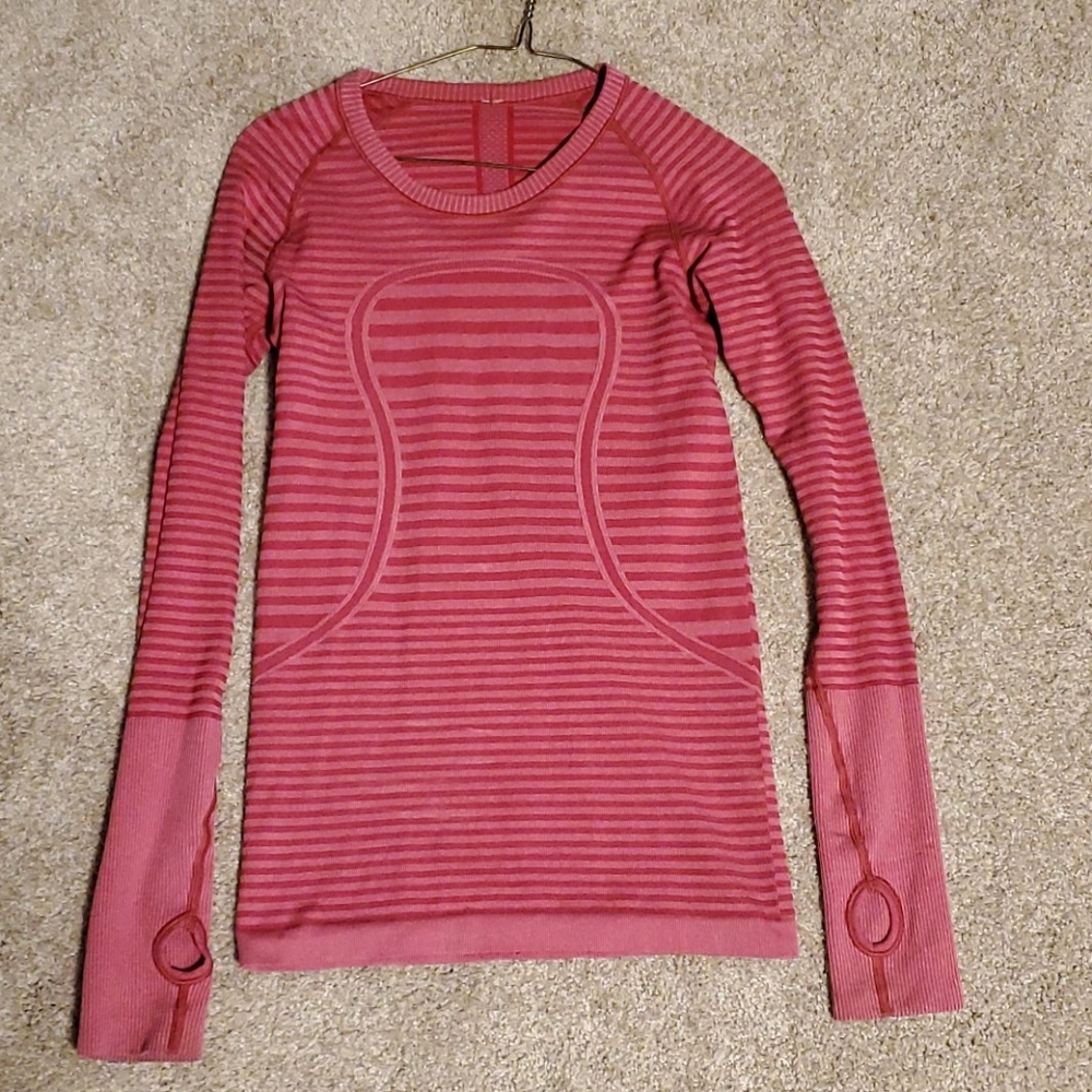 Lululemon sweater